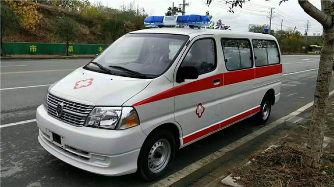 昌宁县丰田海狮救护车